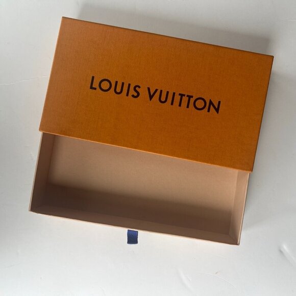 Louis Vuitton Small Medium Storage Gift Box wallet Purse Scarf Belt Accessory - Picture 1 of 6